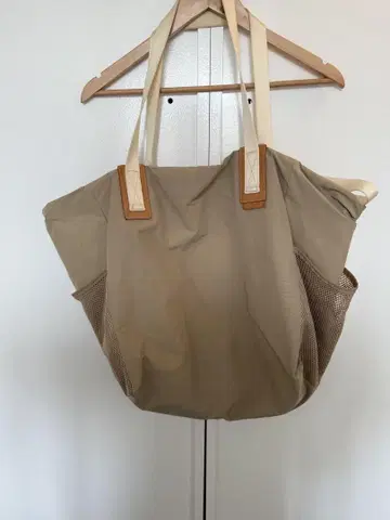 hender scheme function tote bag