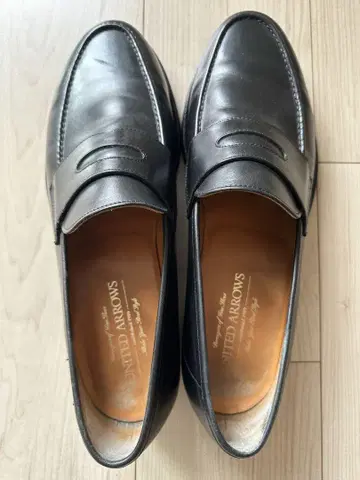 유나이티드 애로우즈 로퍼 블랙
