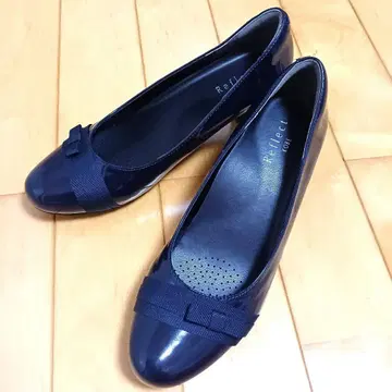 리플렉트 네이비 펌프스 폭 넓은 EEE 24.5cm