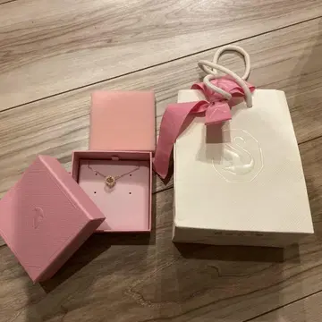 새상품 스와로브스키 Una 목걸이 클로버 핑크 골드
