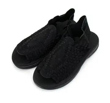 Chubasco 블랙 컬러 엮음 샌들