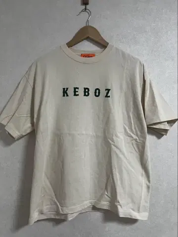 Keboz 티셔츠
