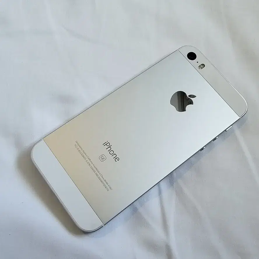 [Genuine Domestic Delivery] Grade S iPhone SE1 128GB New Battery Silent Camera