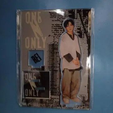 ONEN'ONLY REI 아크릴 스탠드
