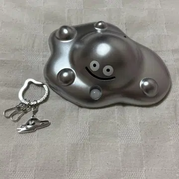 센서 달린 도망치는! 하구레 메탈 피규어 스마일 슬라임 메탈 키링
