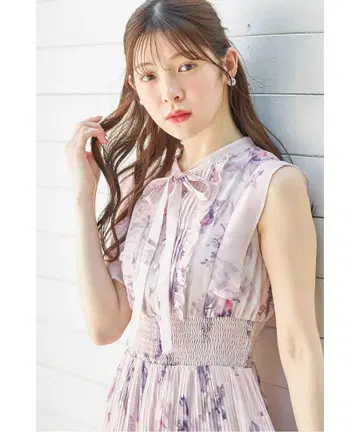 tocco 리본 포함 허리 셔링 플라워 프린트 플리츠 원피스