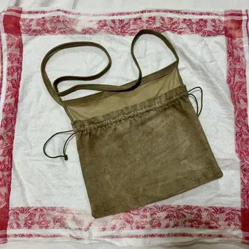 Hender Scheme 핸더 스킴 red cross bag