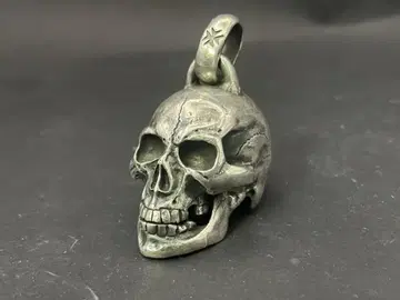 가보라트리 Large Skull Full Head Pendant