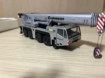 콘라트 제 DEMAG AC100/4 크레인 1/50 미니어처