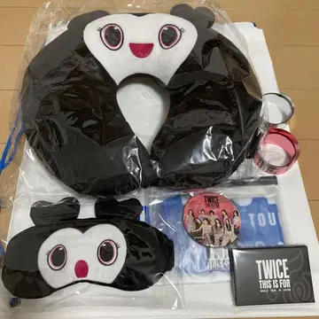 TWICE 업그레이드 혜택 나고야 은박 테이프 2장 포함
