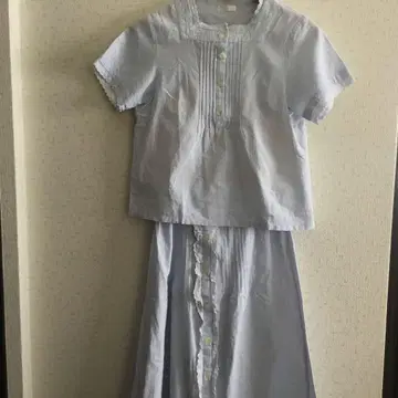 스카이블루 코튼 프릴 반팔 셋업