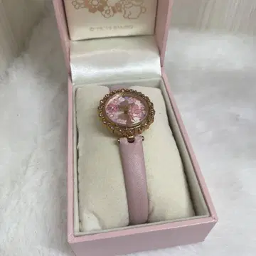 산리오 마이멜로디 핑크 손목시계