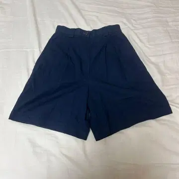 네이비 숏팬츠 플리츠