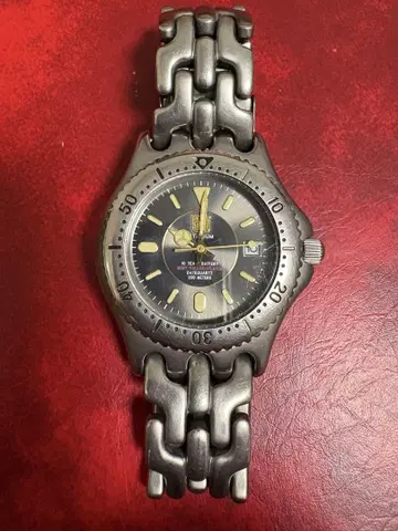 엘진 200m 다이버 워치 FK-685-C 쿼츠