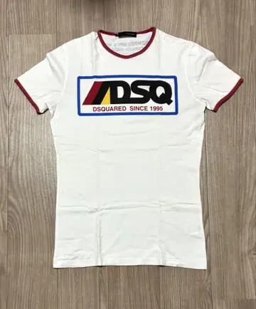 DSQ2 디스퀘어드 반팔 티셔츠 빈티지 화이트 레드