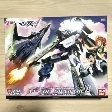 새상품 반다이 1/72 VF-31F 지크프리드 (멧서 이레펠트 기)
