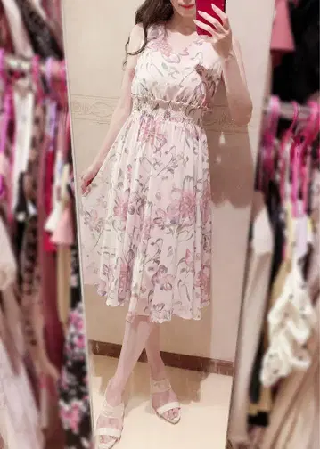 rienda 백 프릴 오픈 플라워 원피스