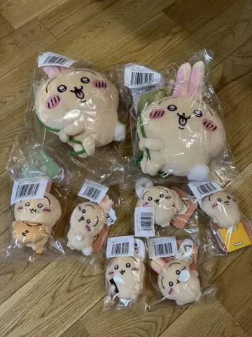 치이카와 토끼 투성이 복권 묶음 판매 8점