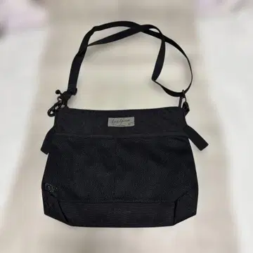 요지 야마모토 뉴에라 사코슈