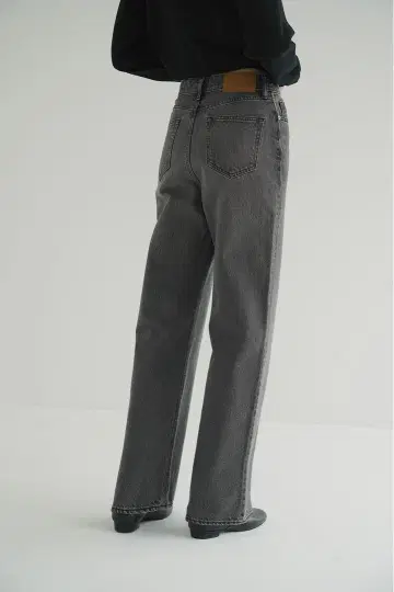CLANE SECOND DENIM PANTS