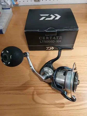 다이와 24 셀테이트 LT5000D-HX