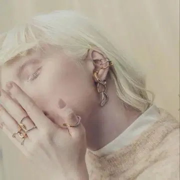 soierie 소와리 petal single ring