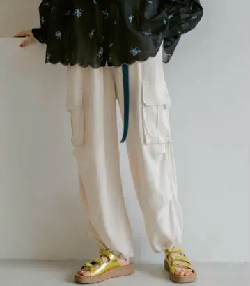 니코앤드 린넨 혼방 트로트 카고 팬츠 M