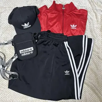 adidas 트레포일 4세트