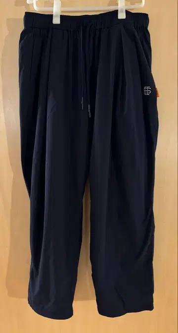 SEE SEE WIDE TWO TUCK PANTS