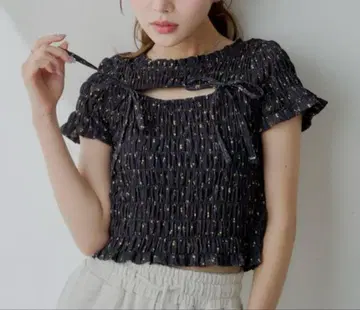 chico 프론트 리본 볼레로 디자인 T