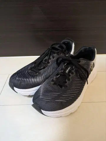 HOKA rincon3 27.5cm wide