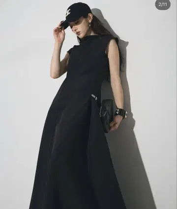 ANDREA&Co. [ AUBREY ] 프렌치 슬리브 헴 원피스
