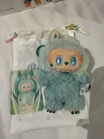 POP MART serenity 평등 민트 그린 약 20cm 카드 포함