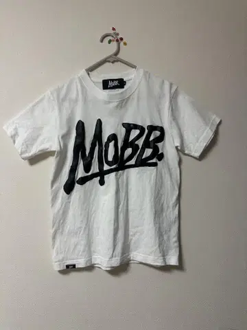 MOBB 모브 T셔츠