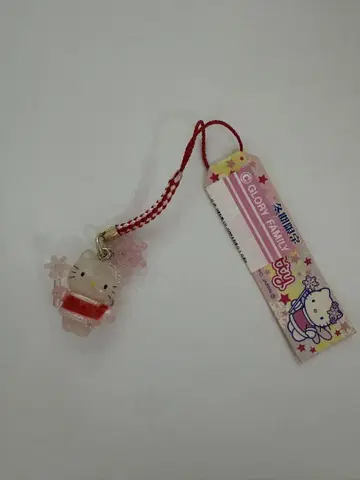헬로키티 겨울 한정 눈꽃 스트랩