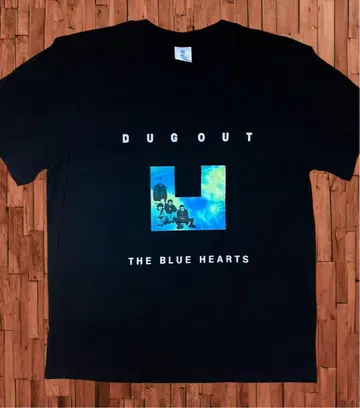 미착용 THE BLUE HEARTS T셔츠 DUG OUT L 사이즈
