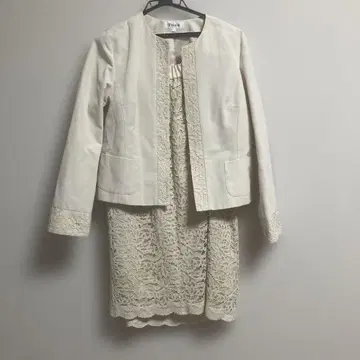 아이보리 노카라 정장 세트 레이스 사이즈 1