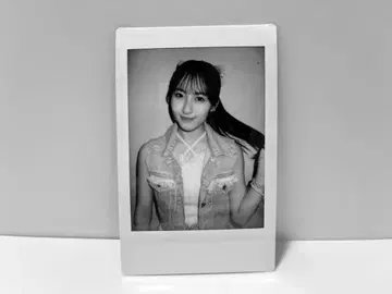 우에무라 하즈미 폴라로이드