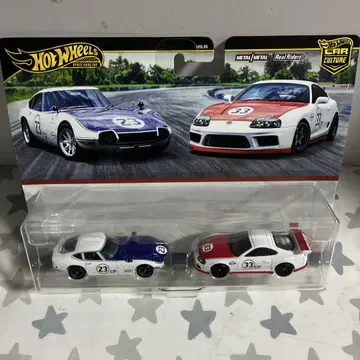 Hot Wheels Premium 2-Car Set