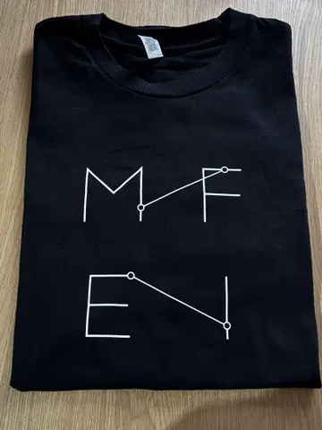 METAFIVE T셔츠 시착만 한 상품 XL