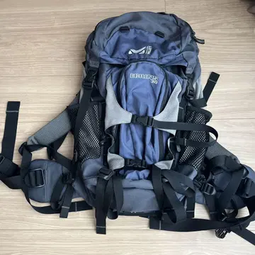 MILLET ECRINS 30 백팩