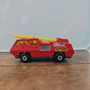 MATCHBOX No.22 RAZE BUSTER