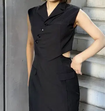 MURUA 매니시 베스트 미니 원피스