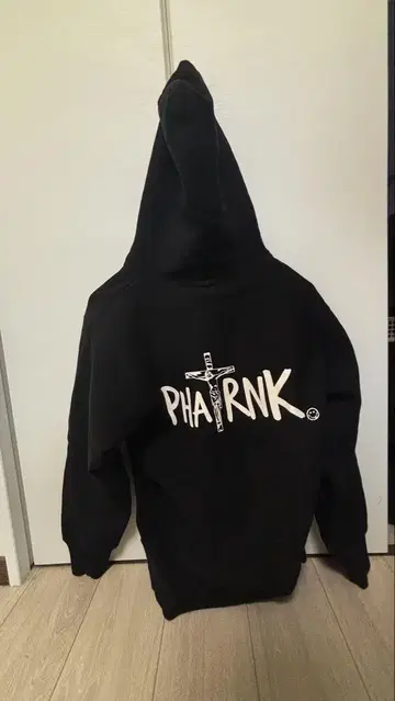 PHARNK 후드티 초특가
