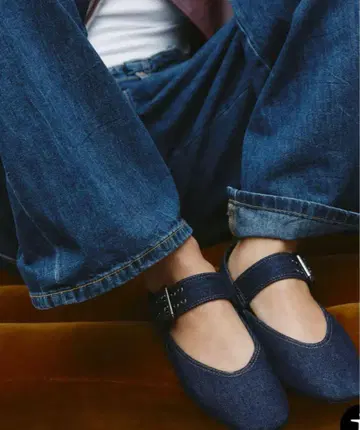 ZARA 데님 버클 발레리나 슈즈