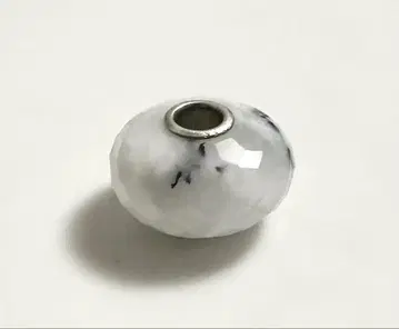 트롤비즈 마노 데리티크
