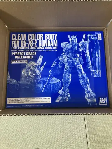 PG UNLEASHED RX-78-2 건담 클리어 컬러