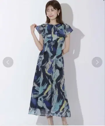 AND COUTURE 드로 페인트 프린트 원피스