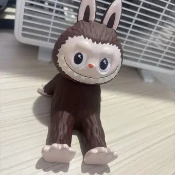 라부부 핸드폰 스탠드