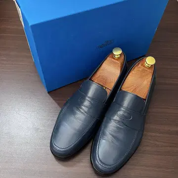 히로시 츠보우치 페니 로퍼 네이비
